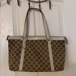 Gucci authentic tote